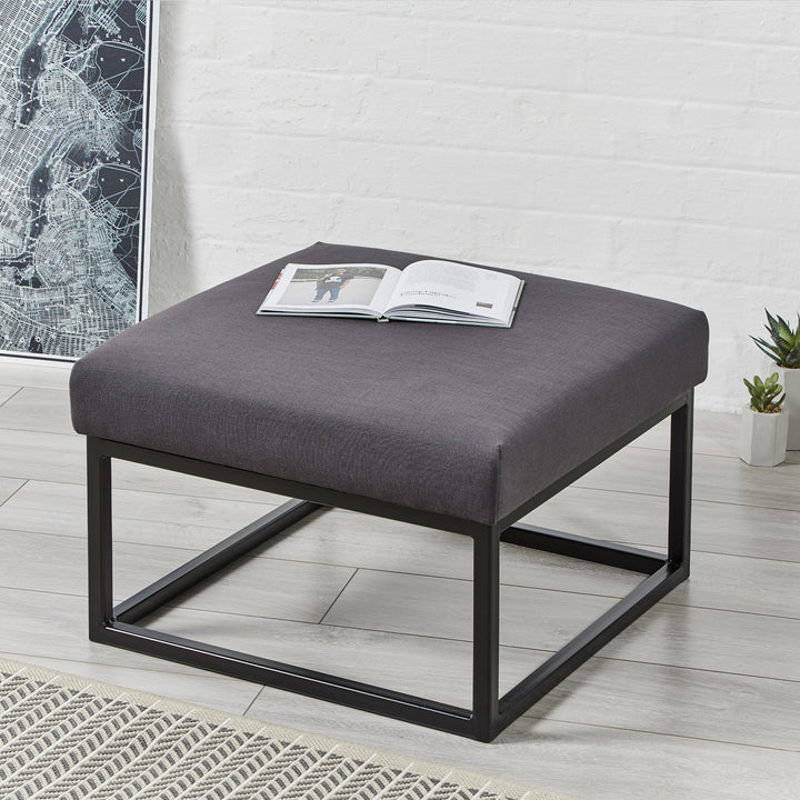 Stuttgart Plain : Square Metal Ottoman