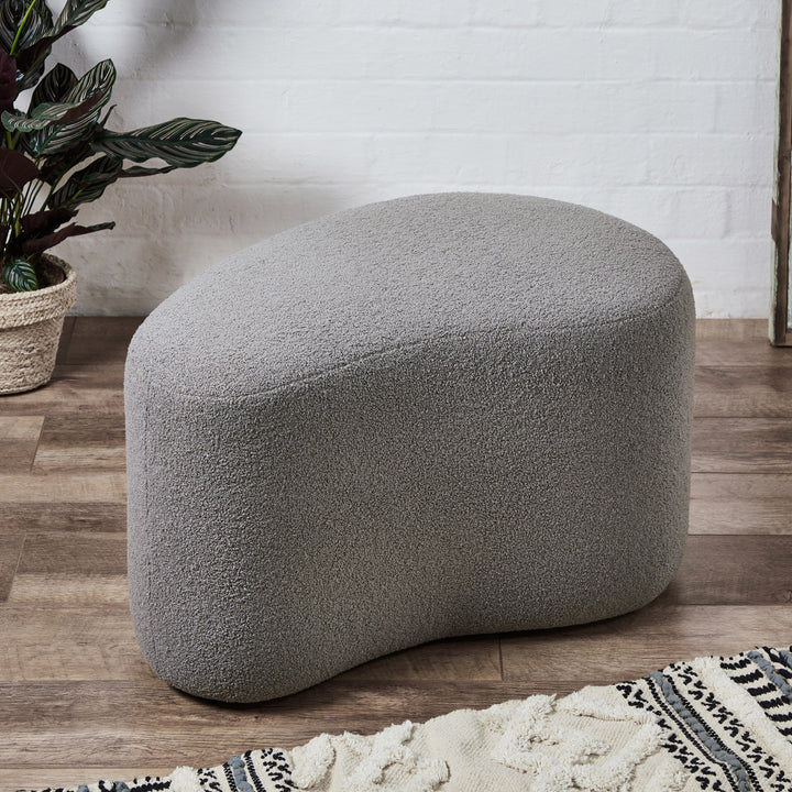 Pula : Pebble Stool